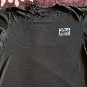 Black men’s XL QuickSilver graphic T-shirt